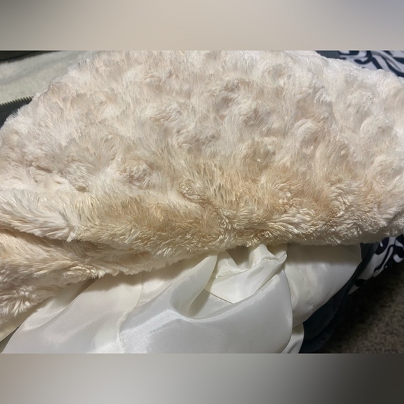 Used Womens soft Cream Alfani Polyester Coat- size 16 - Picture 5 of 11